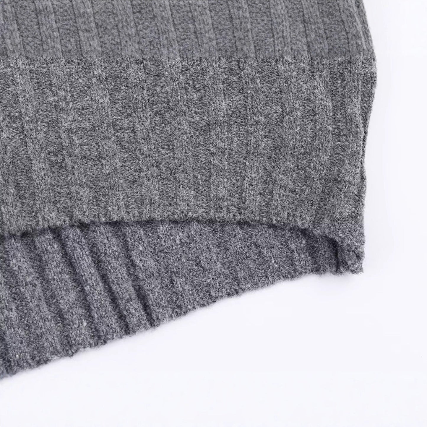 Round neck long sleeved loose fitting pullover knitted sweater for women